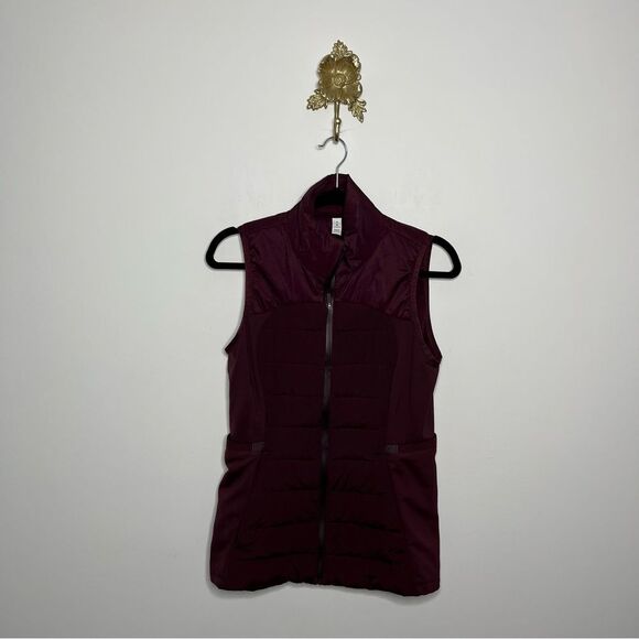 Lululemon Down For it All Vest 8 - Picture 1 of 6